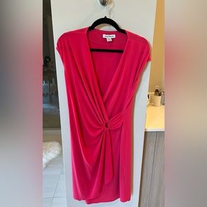 Tommy Bahama Pink side ruched dress.